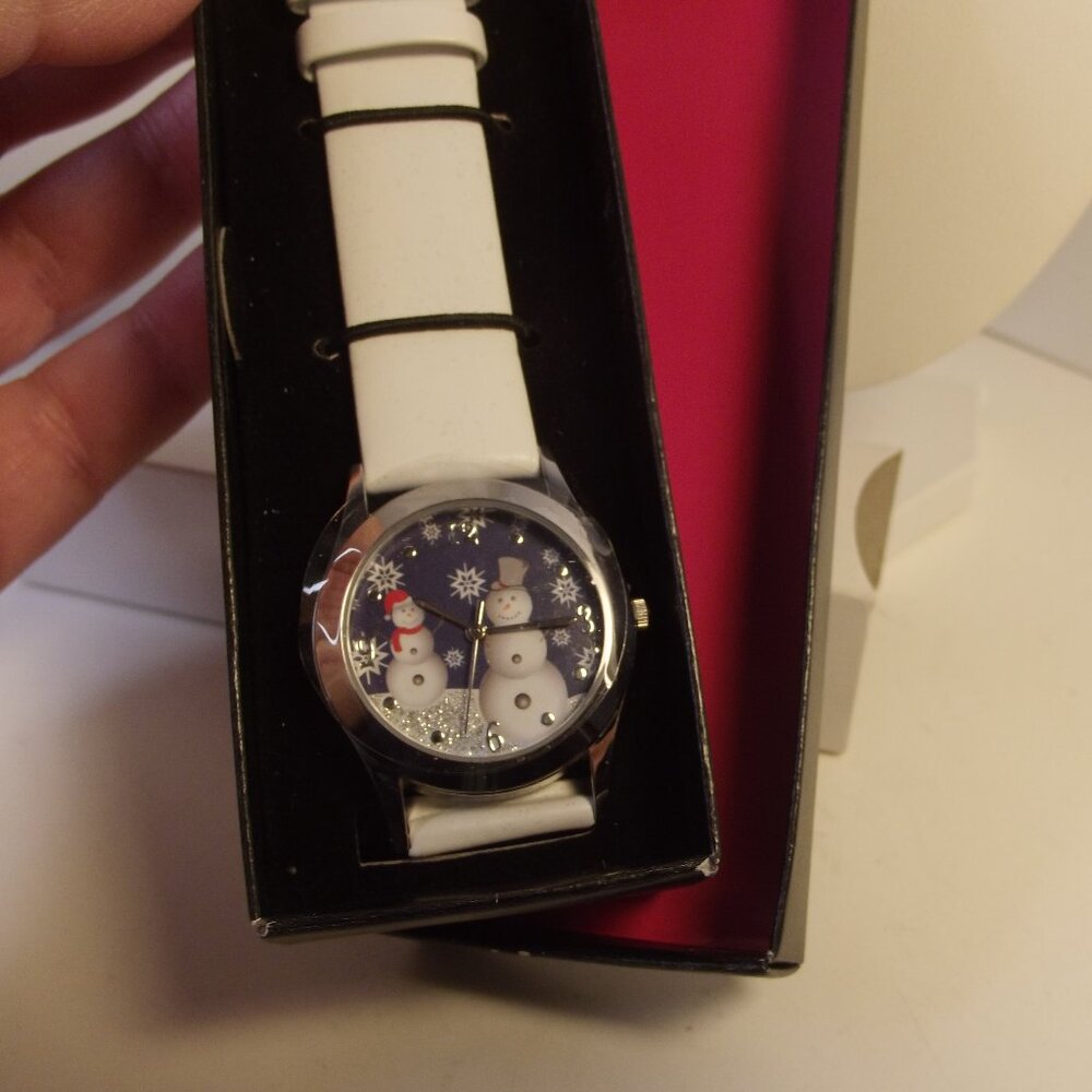 AVON Tis The Season Snowman Watch New in Box